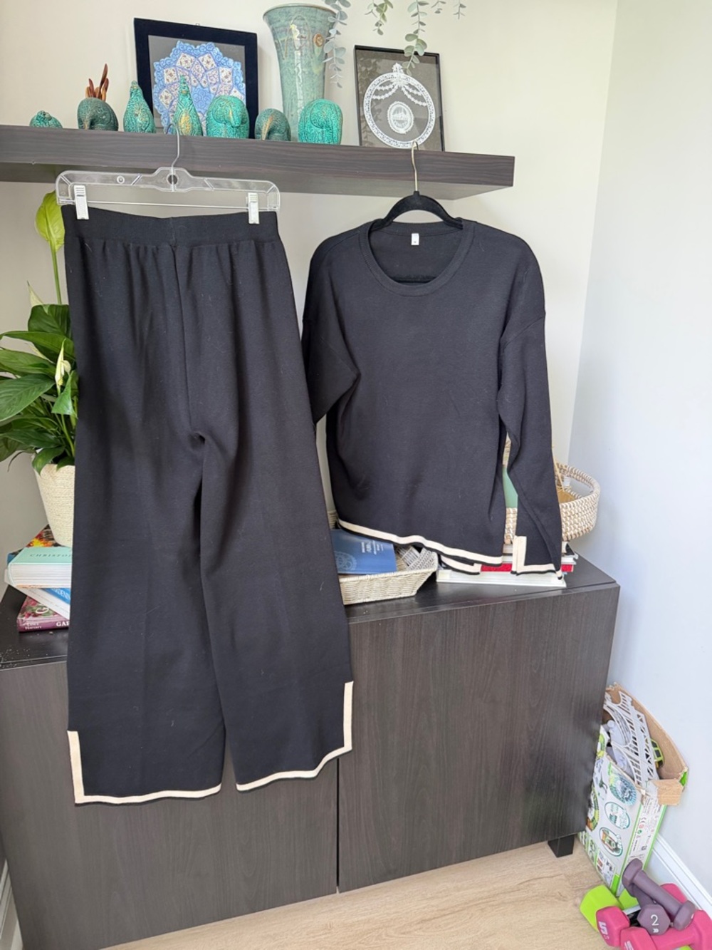 Fashion Black Knit Two-Piece Set with Cream Trim in Size Medium